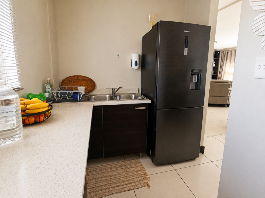 3 Bedroom Property for Sale in Halfway Gardens Gauteng