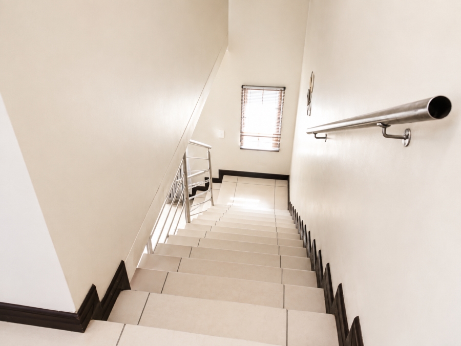 3 Bedroom Property for Sale in Halfway Gardens Gauteng