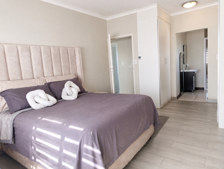 3 Bedroom Property for Sale in Halfway Gardens Gauteng