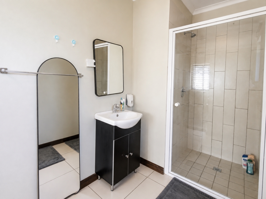 3 Bedroom Property for Sale in Halfway Gardens Gauteng