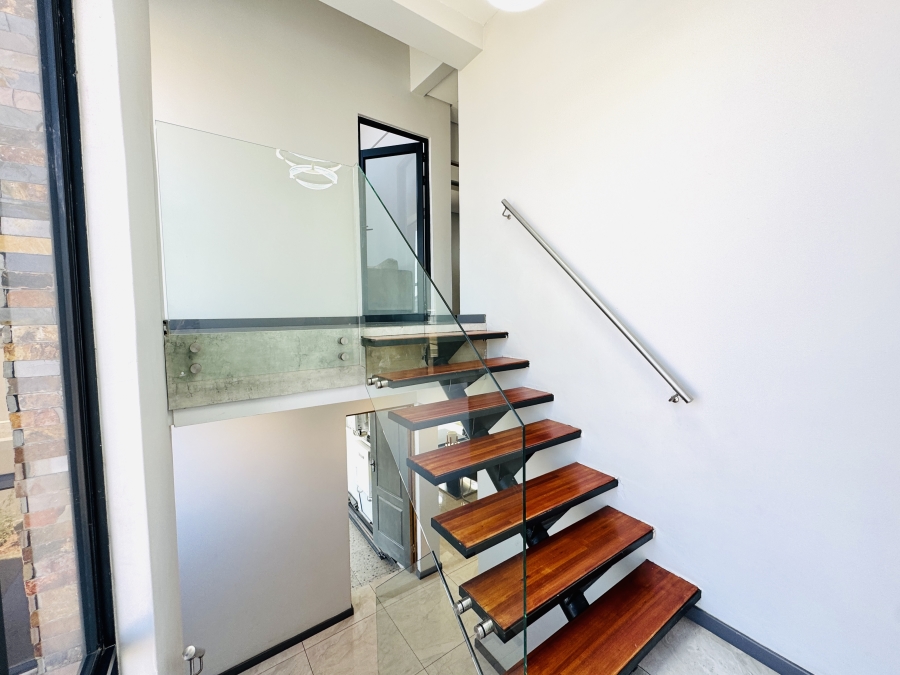 4 Bedroom Property for Sale in Swallow Hills Lifestyle Estate Gauteng