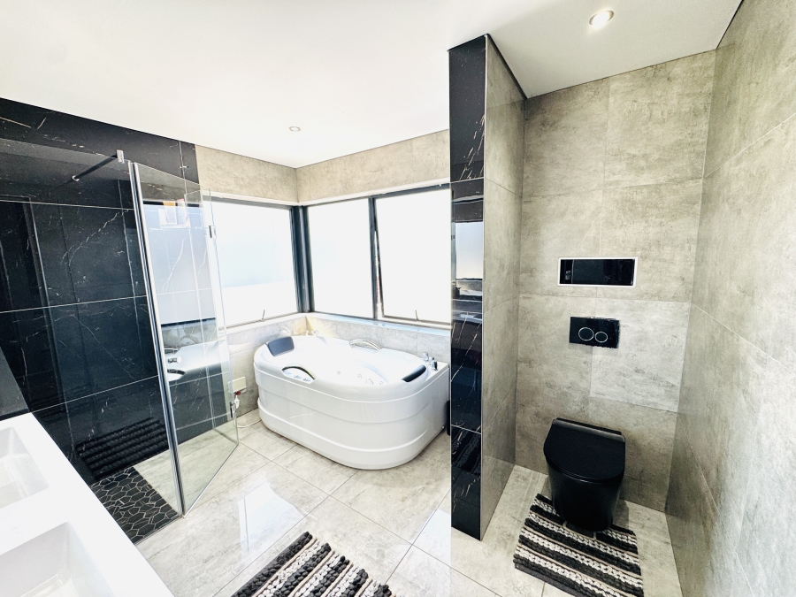 4 Bedroom Property for Sale in Swallow Hills Lifestyle Estate Gauteng