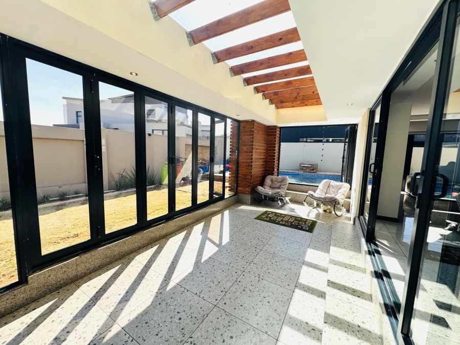 4 Bedroom Property for Sale in Swallow Hills Lifestyle Estate Gauteng