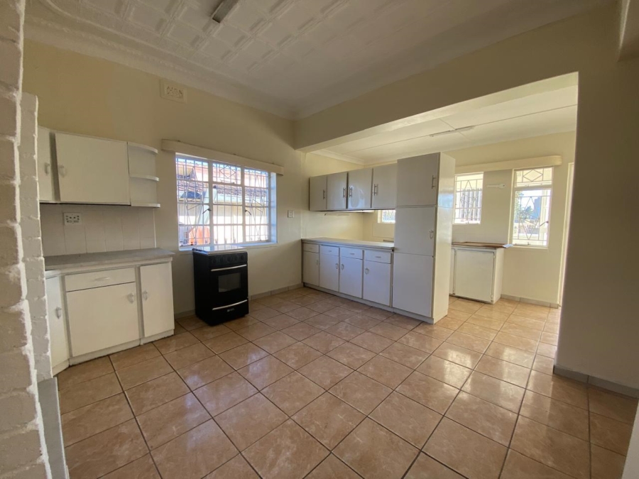 5 Bedroom Property for Sale in Lewisham Gauteng