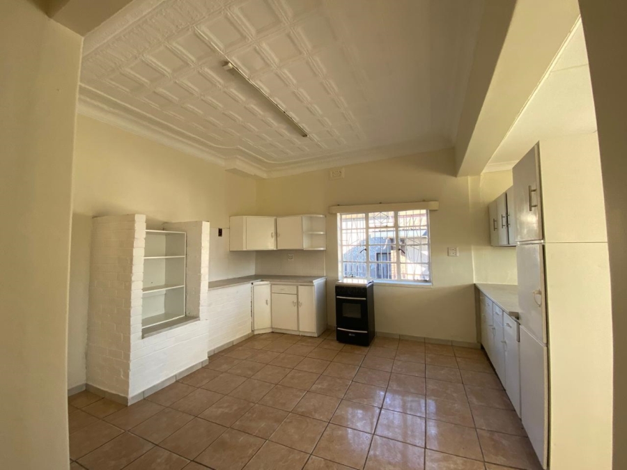 5 Bedroom Property for Sale in Lewisham Gauteng