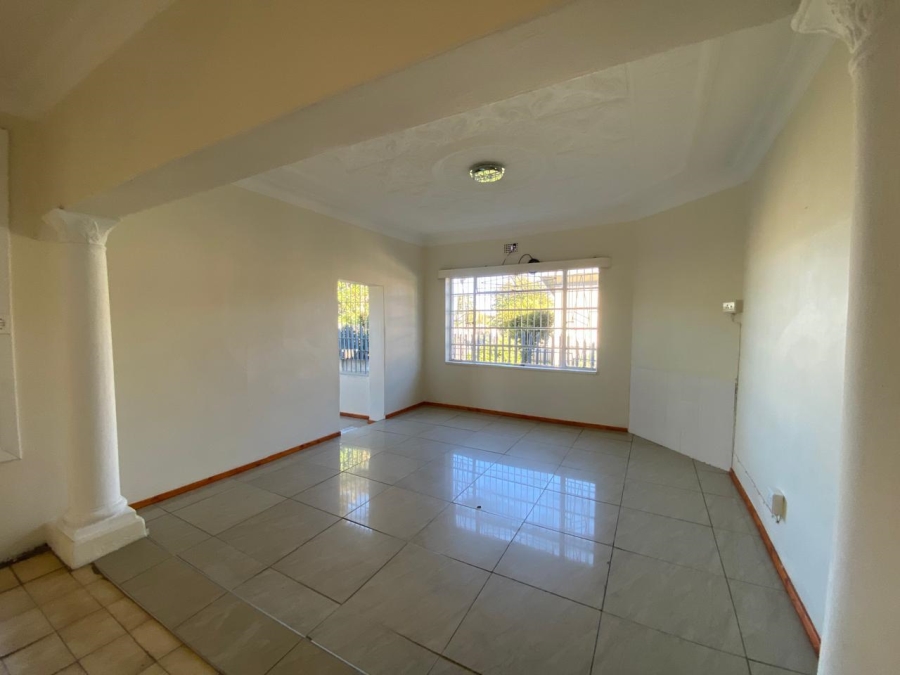 5 Bedroom Property for Sale in Lewisham Gauteng