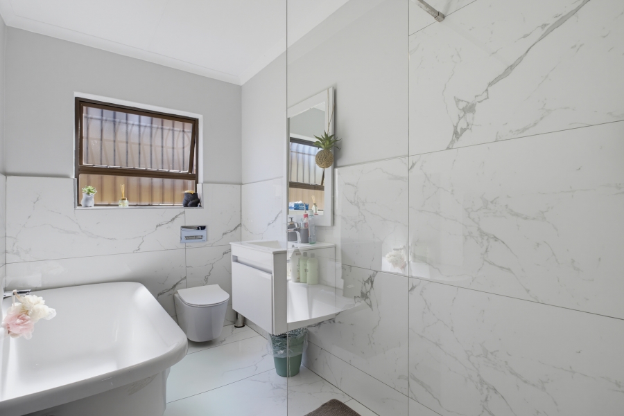 4 Bedroom Property for Sale in Clearwater Estate Gauteng