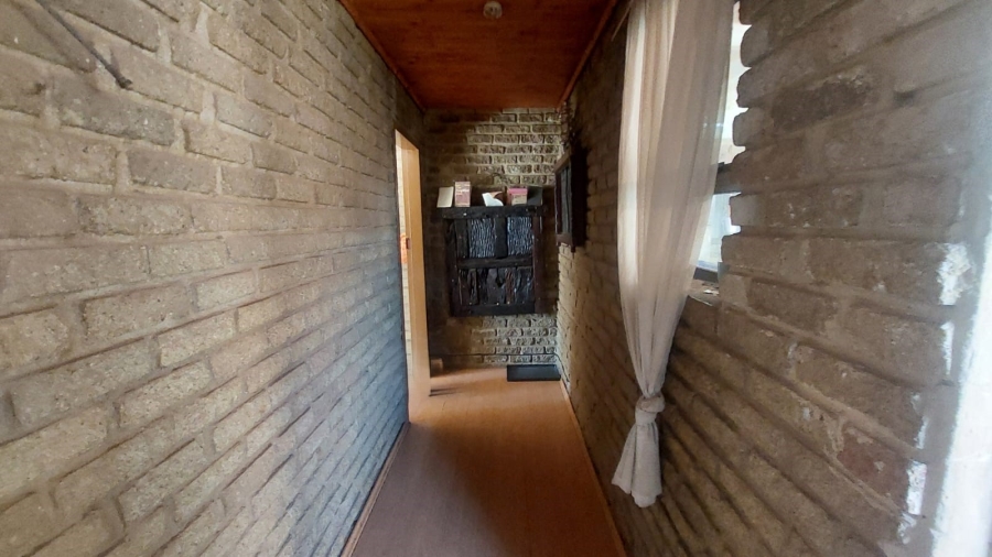 3 Bedroom Property for Sale in Avalonia A H Gauteng