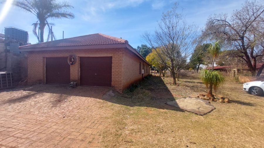 3 Bedroom Property for Sale in Avalonia A H Gauteng