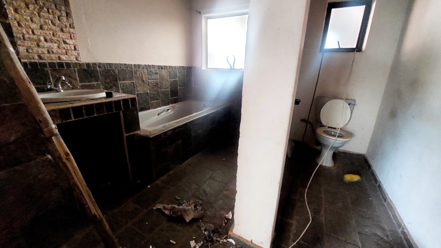 3 Bedroom Property for Sale in Avalonia A H Gauteng