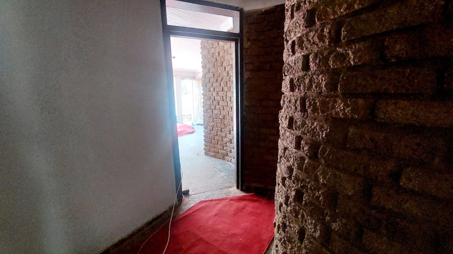 3 Bedroom Property for Sale in Avalonia A H Gauteng