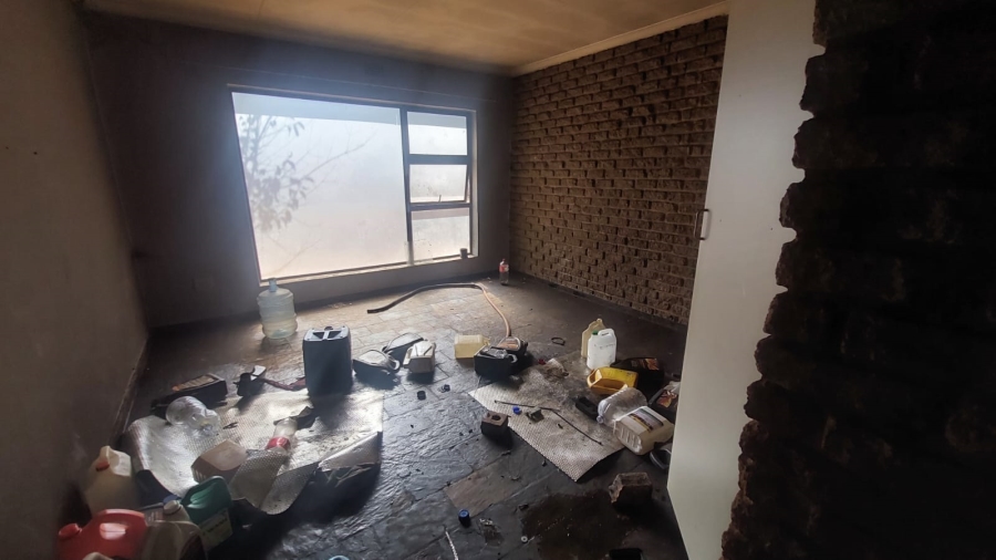 3 Bedroom Property for Sale in Avalonia A H Gauteng