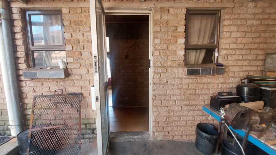 3 Bedroom Property for Sale in Avalonia A H Gauteng