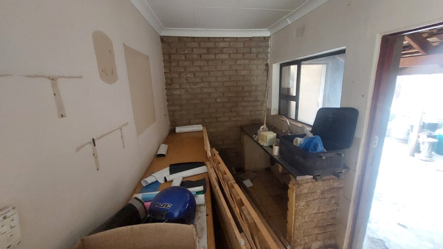 3 Bedroom Property for Sale in Avalonia A H Gauteng