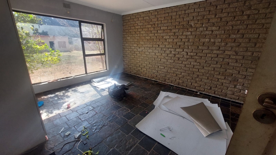 3 Bedroom Property for Sale in Avalonia A H Gauteng