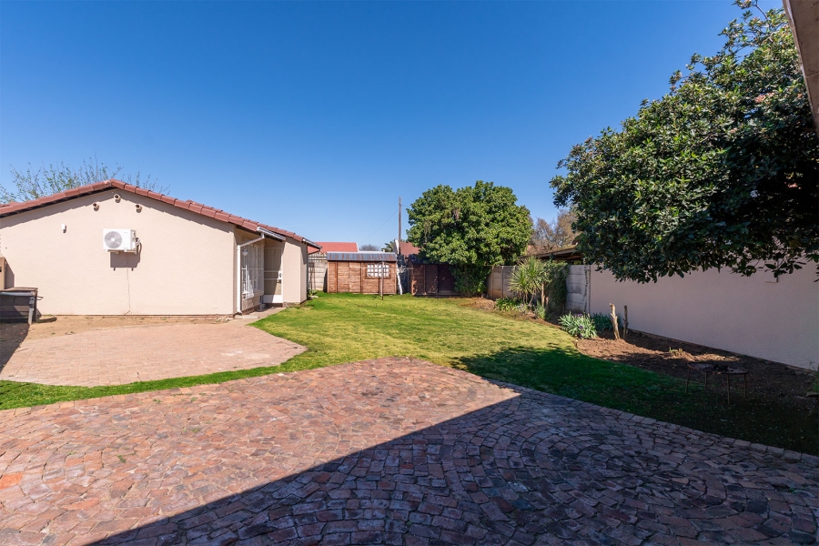 2 Bedroom Property for Sale in Huntingdon Gauteng