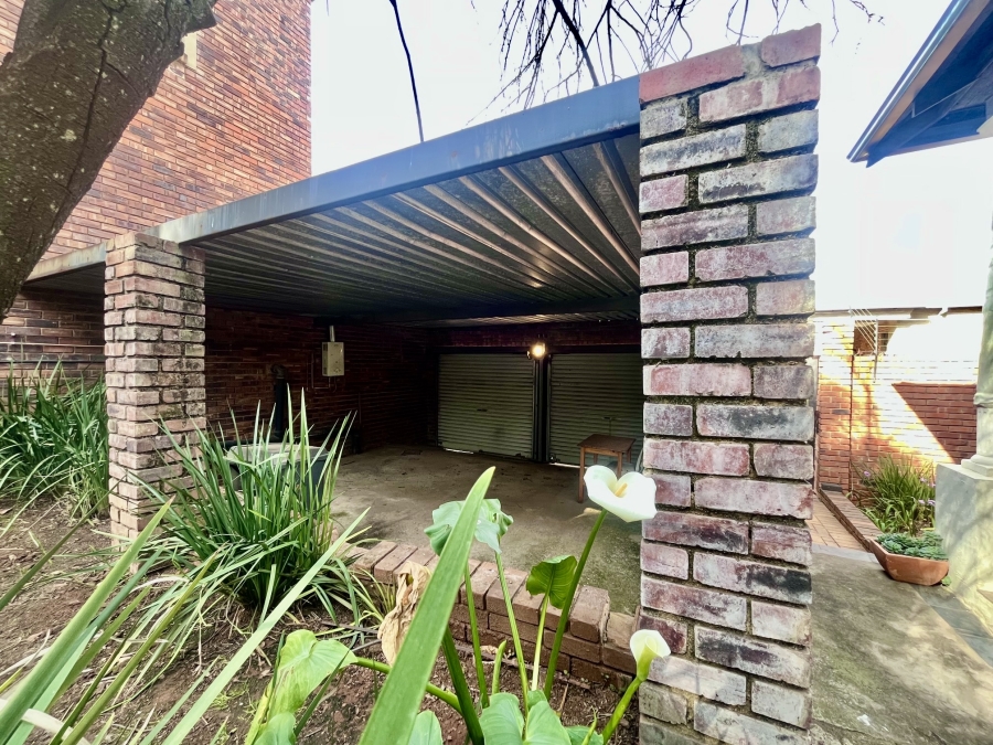 To Let 2 Bedroom Property for Rent in Auckland Park Gauteng