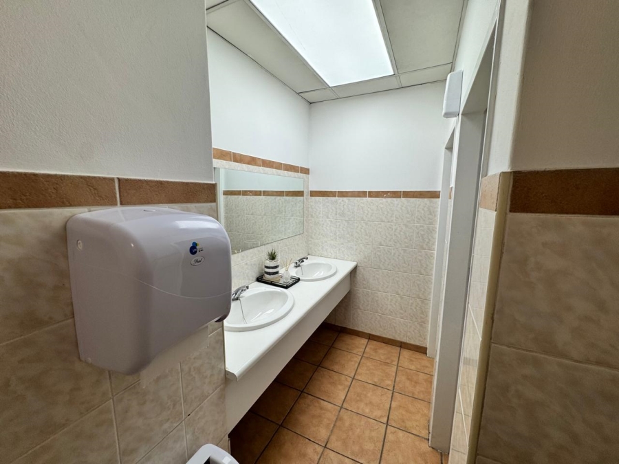 Commercial Property for Sale in Corporate Park Gauteng