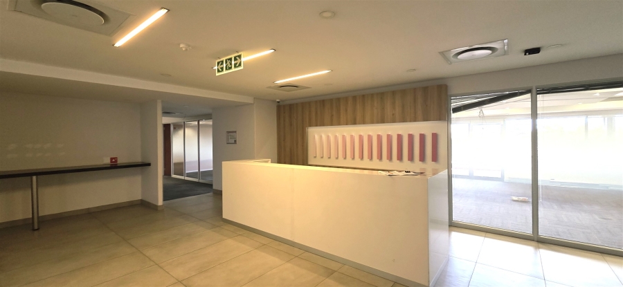 To Let Commercial Property for Rent in Gallo Manor Gauteng