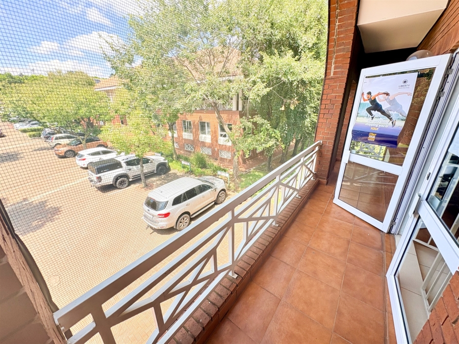 To Let Commercial Property for Rent in Bedfordview Gauteng