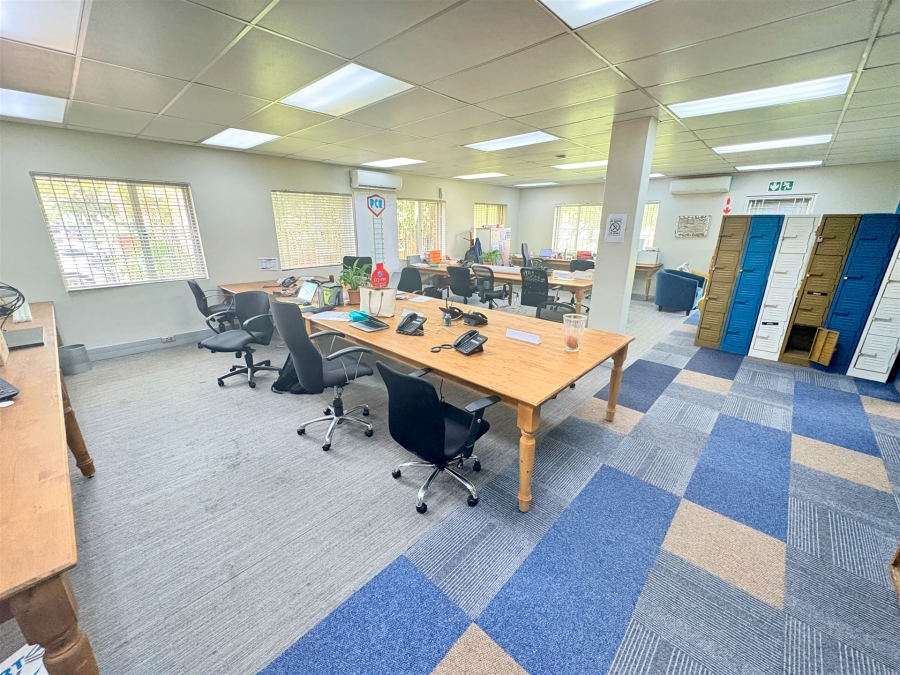 To Let Commercial Property for Rent in Bedfordview Gauteng