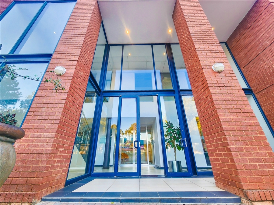 To Let Commercial Property for Rent in Fourways Gauteng