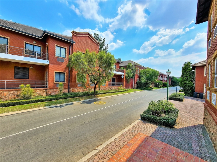 To Let Commercial Property for Rent in Fourways Gauteng