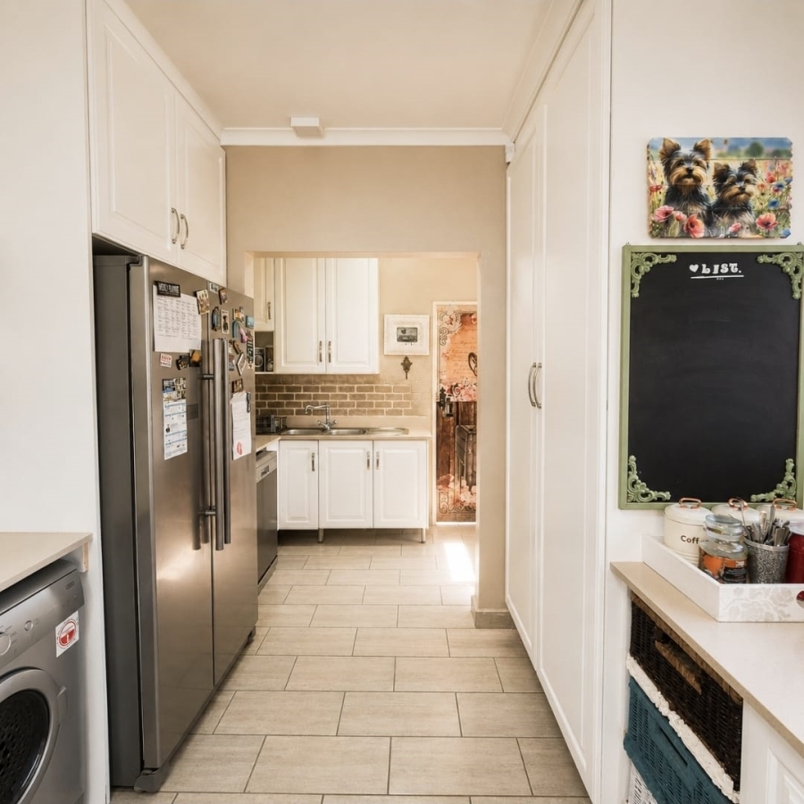 3 Bedroom Property for Sale in Kenmare Gauteng