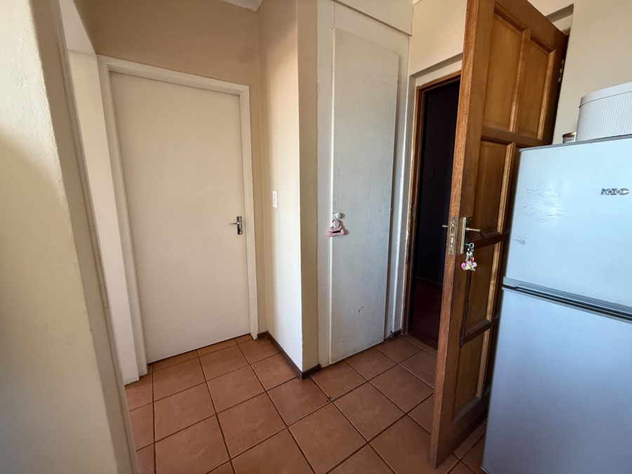 1 Bedroom Property for Sale in Ravenswood Gauteng