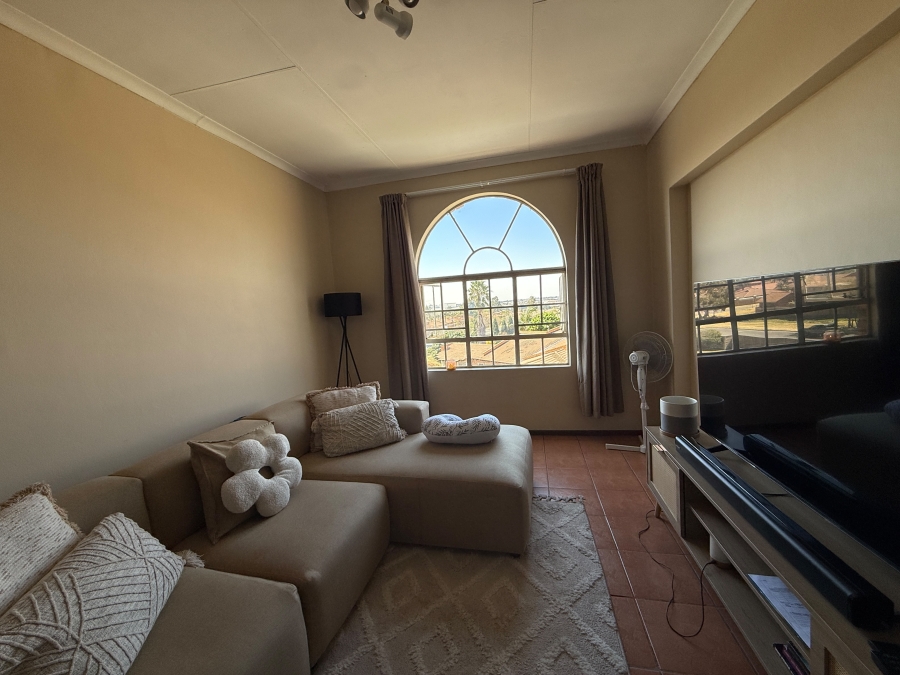1 Bedroom Property for Sale in Ravenswood Gauteng