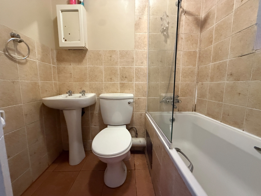 1 Bedroom Property for Sale in Ravenswood Gauteng