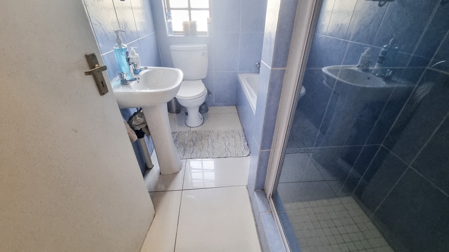 4 Bedroom Property for Sale in Kyalami Gauteng