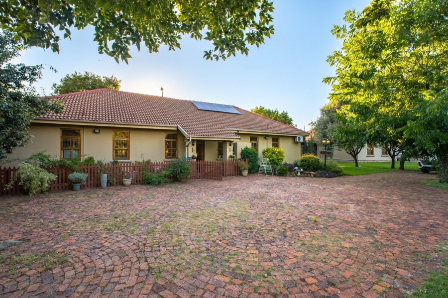 Commercial Property for Sale in Lanseria Gauteng
