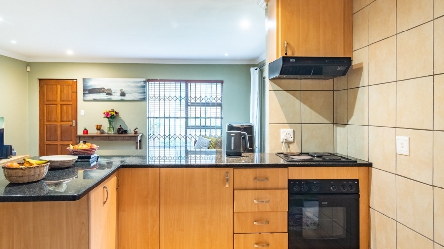 2 Bedroom Property for Sale in Amorosa Gauteng