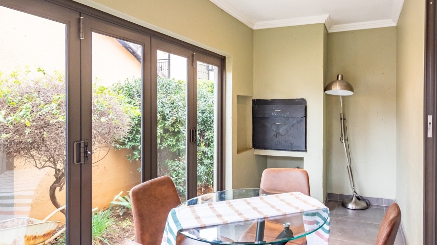 2 Bedroom Property for Sale in Amorosa Gauteng