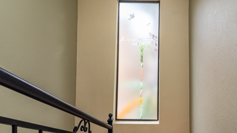 2 Bedroom Property for Sale in Amorosa Gauteng