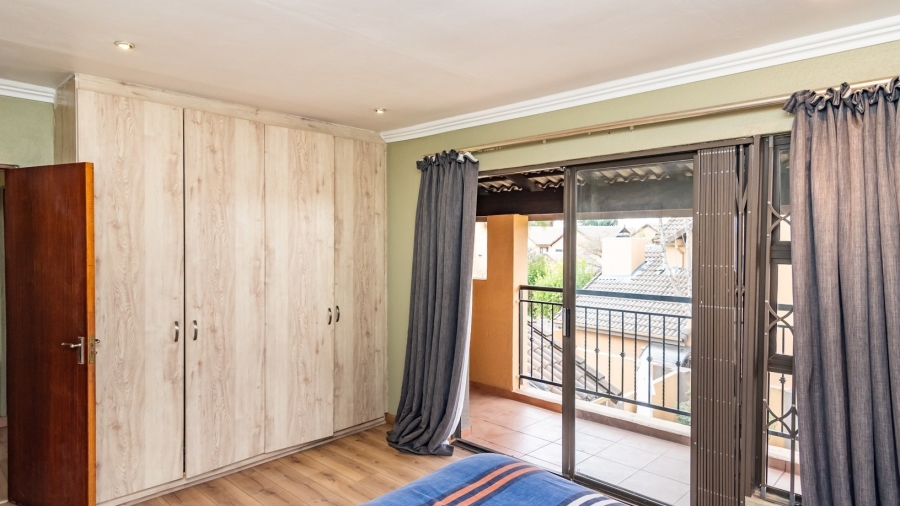 2 Bedroom Property for Sale in Amorosa Gauteng