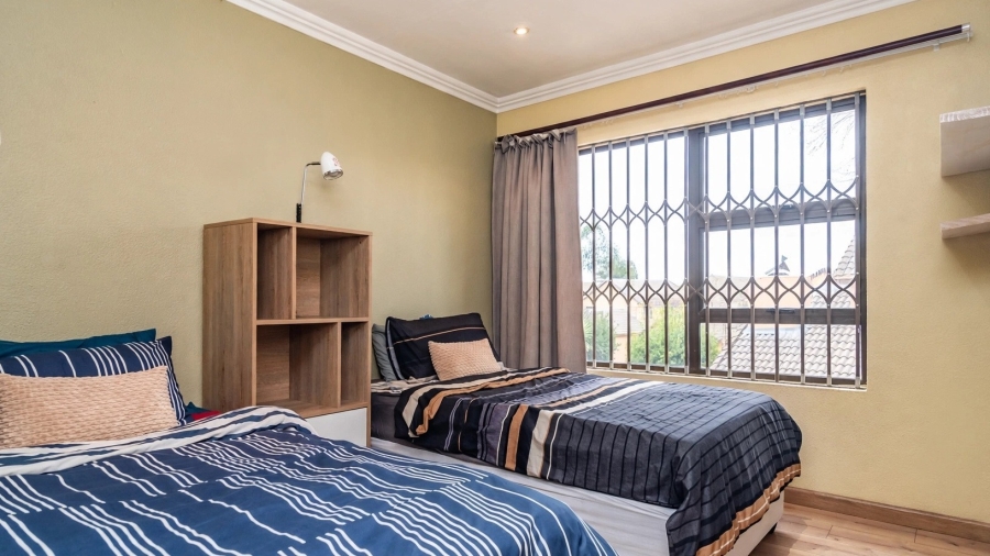 2 Bedroom Property for Sale in Amorosa Gauteng