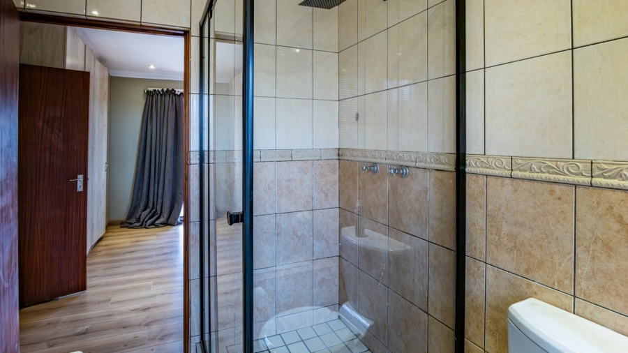 2 Bedroom Property for Sale in Amorosa Gauteng