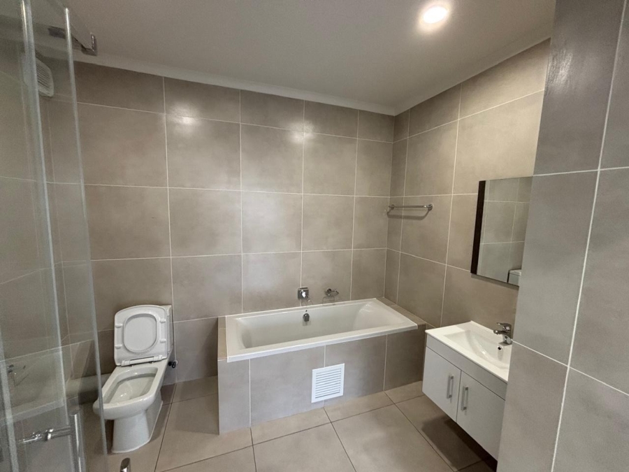 To Let 1 Bedroom Property for Rent in Greenstone Hill Gauteng