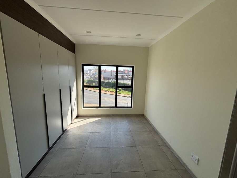 To Let 1 Bedroom Property for Rent in Greenstone Hill Gauteng