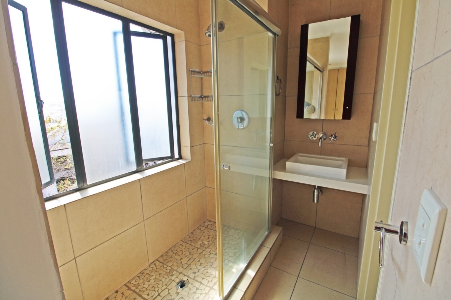 To Let 3 Bedroom Property for Rent in Bryanston Gauteng