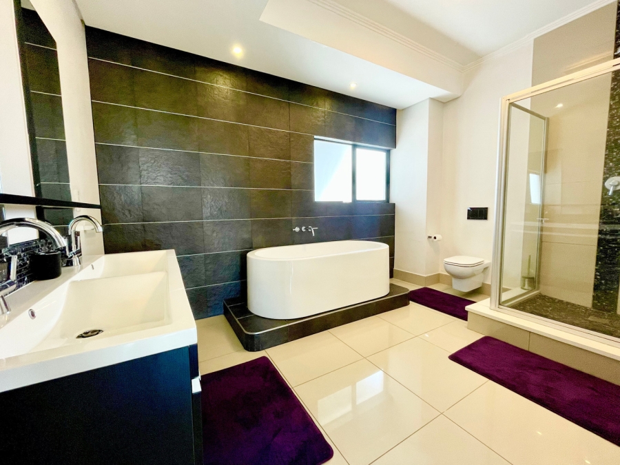 To Let 2 Bedroom Property for Rent in Morningside Gauteng