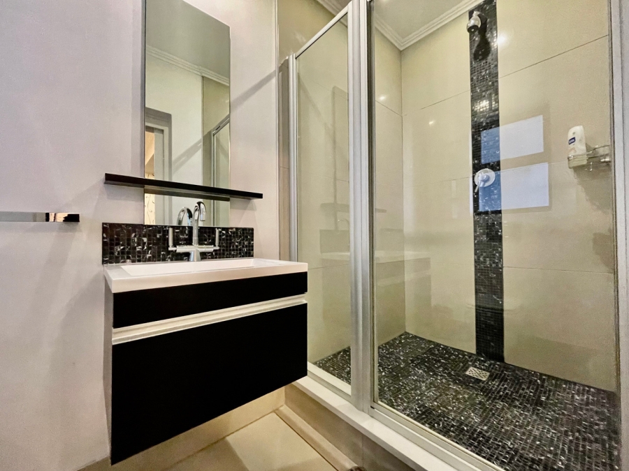 To Let 2 Bedroom Property for Rent in Morningside Gauteng