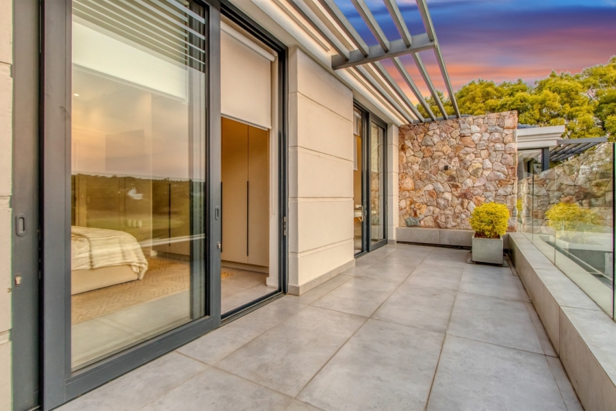 To Let 5 Bedroom Property for Rent in Dainfern Golf Estate Gauteng