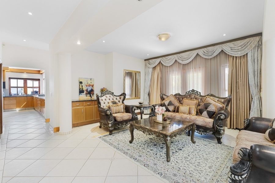 To Let 4 Bedroom Property for Rent in Dainfern Golf Estate Gauteng
