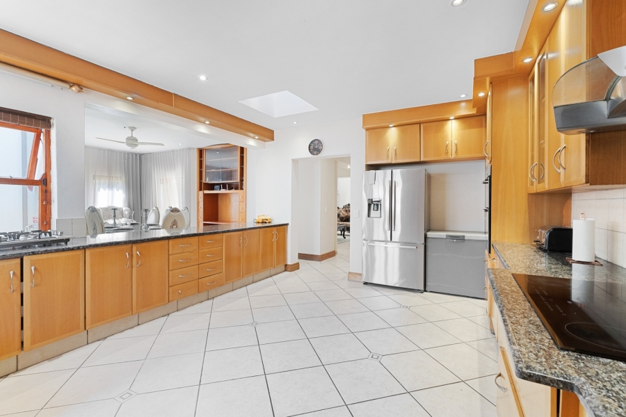 To Let 4 Bedroom Property for Rent in Dainfern Golf Estate Gauteng