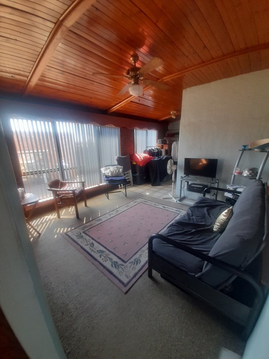 3 Bedroom Property for Sale in The Hill Gauteng