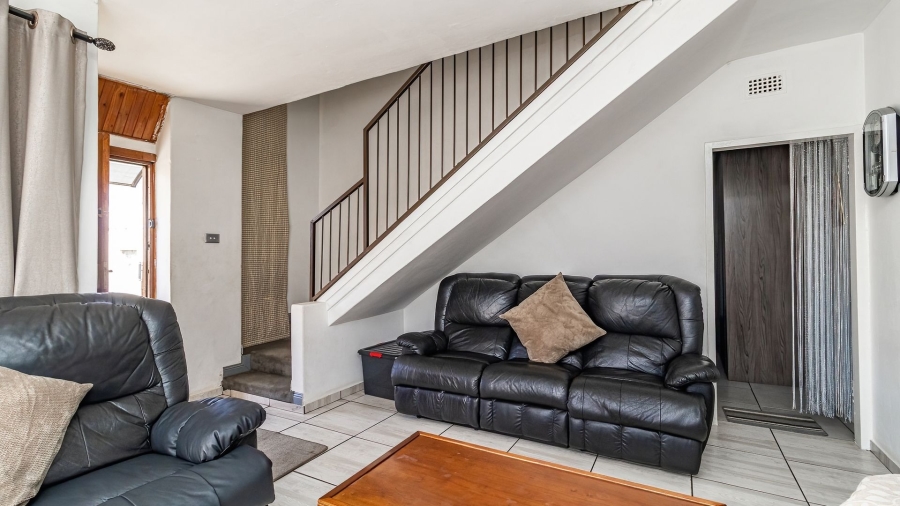 5 Bedroom Property for Sale in Actonville Gauteng