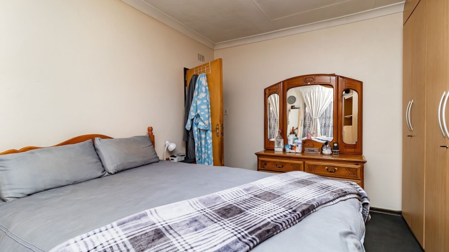 5 Bedroom Property for Sale in Actonville Gauteng